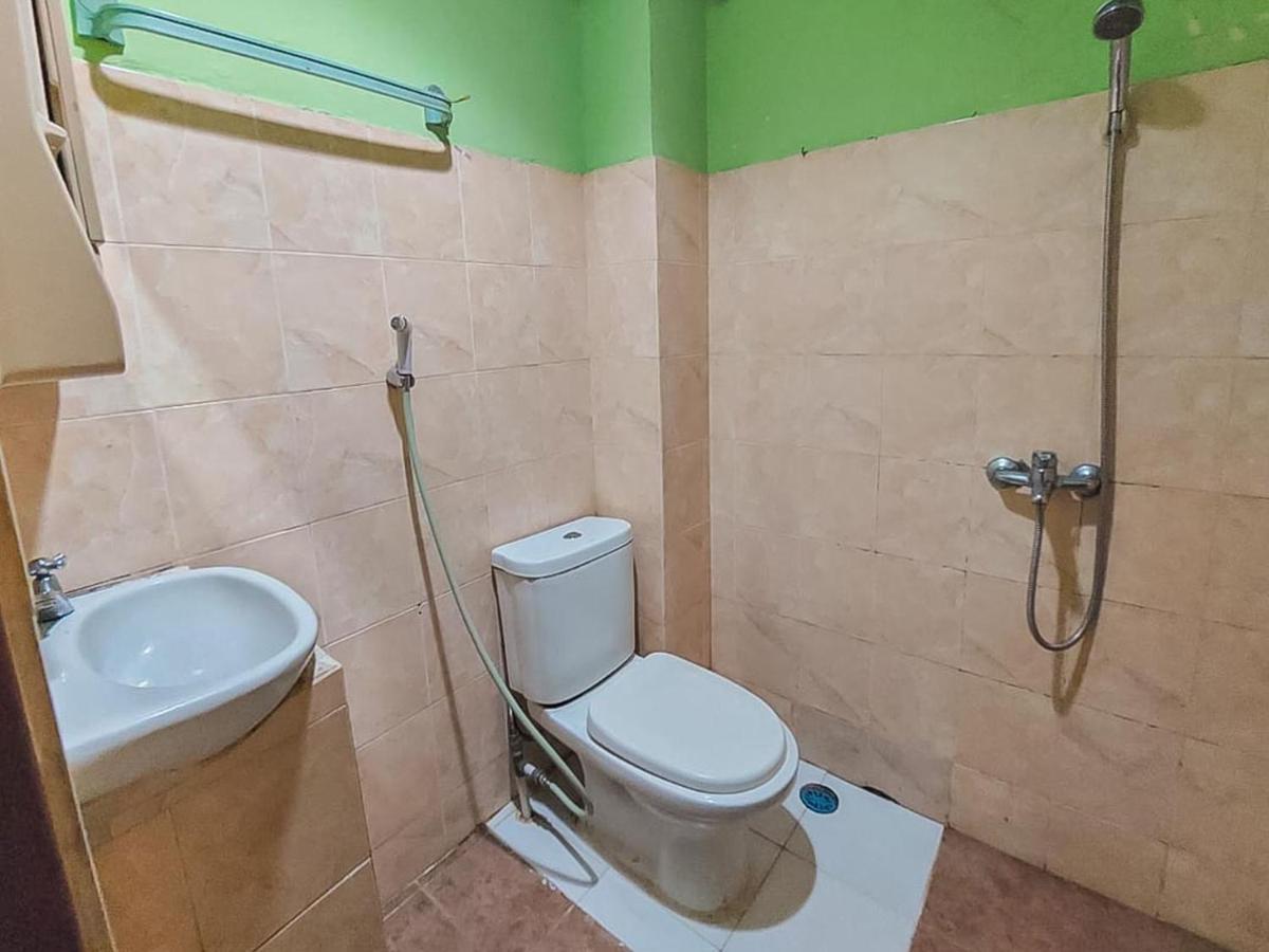 Hotel Reddoorz @ Tanjung Selor Esterno foto